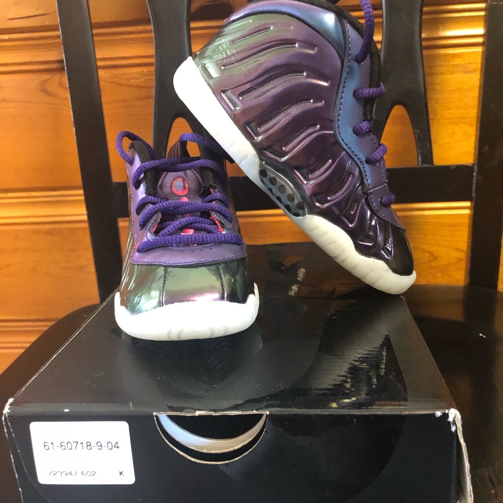 8c Nike Little Posite One
